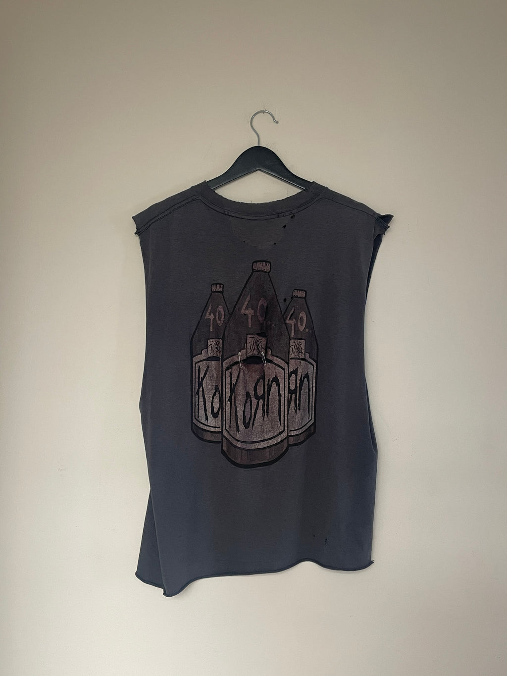 90s Thrashed Korn 40oz Tee (XL)