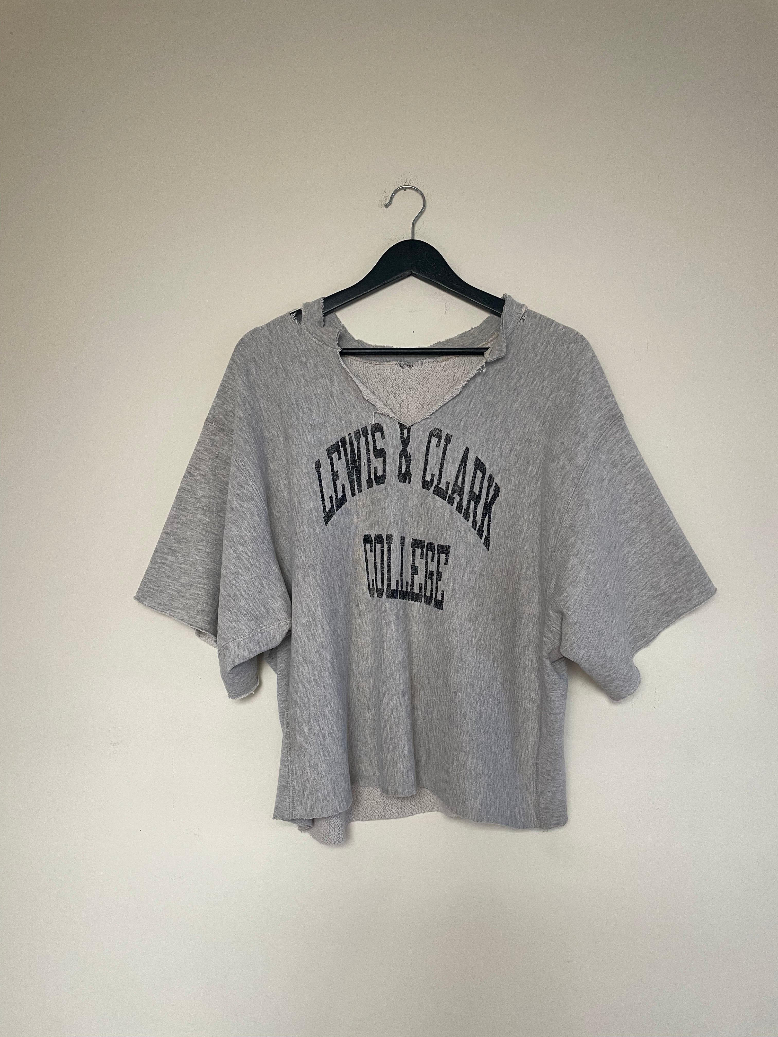 90s Lewis & Clark College Athletic Sweat